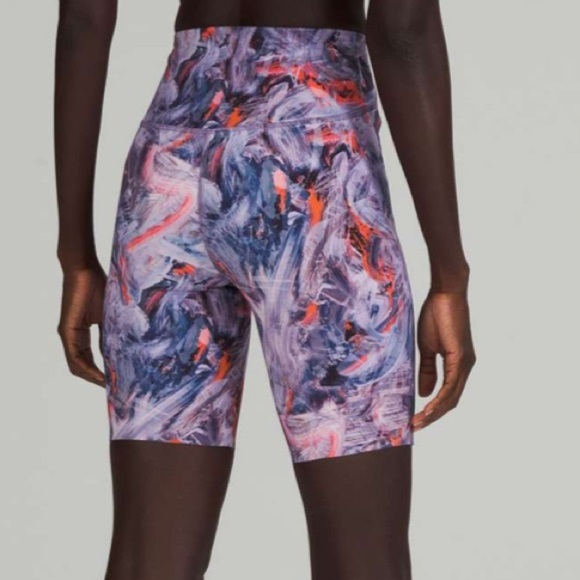 Lululemon Base Pace High-Rise Short 8" - Sz 8 - Picture 2 of 6